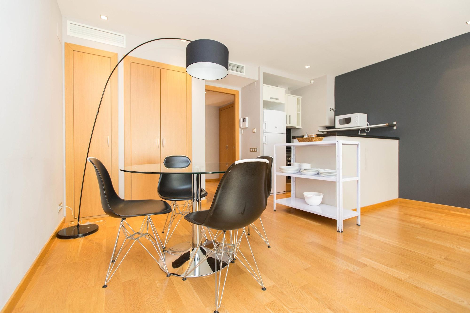 Ainb Sagrada Familia Apartament *