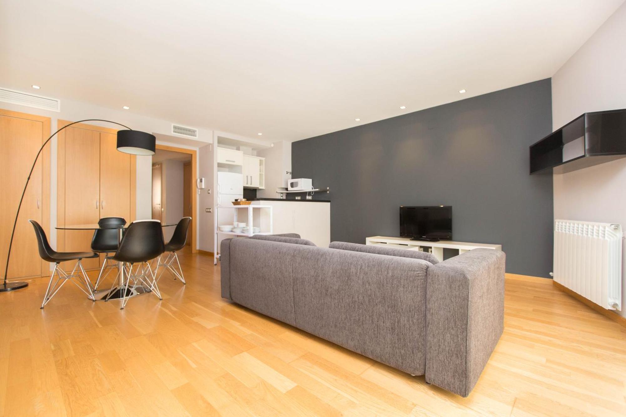 Ainb Sagrada Familia Apartament *